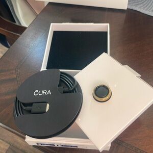 Oura gold ring size 7